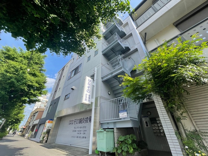 外観写真 ソサエティ塩見