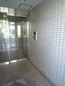 エントランス部分 ﾍﾞﾙﾌﾚｰｼﾞｭ住吉（使用不可）