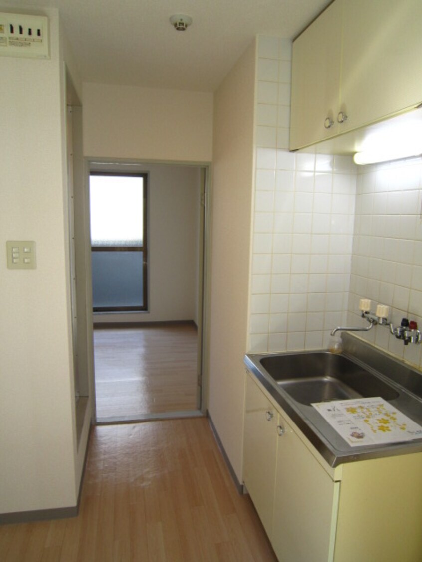 廊下 ﾍﾞﾙﾌﾚｰｼﾞｭ住吉（使用不可）