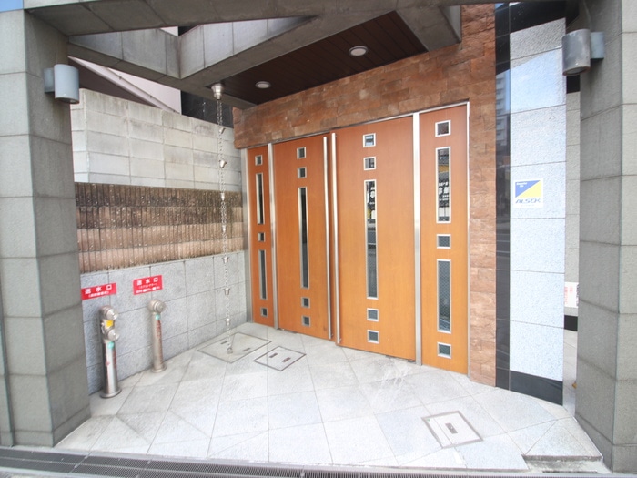 エントランス部分 ル・プルミエ・シャピトゥル福島