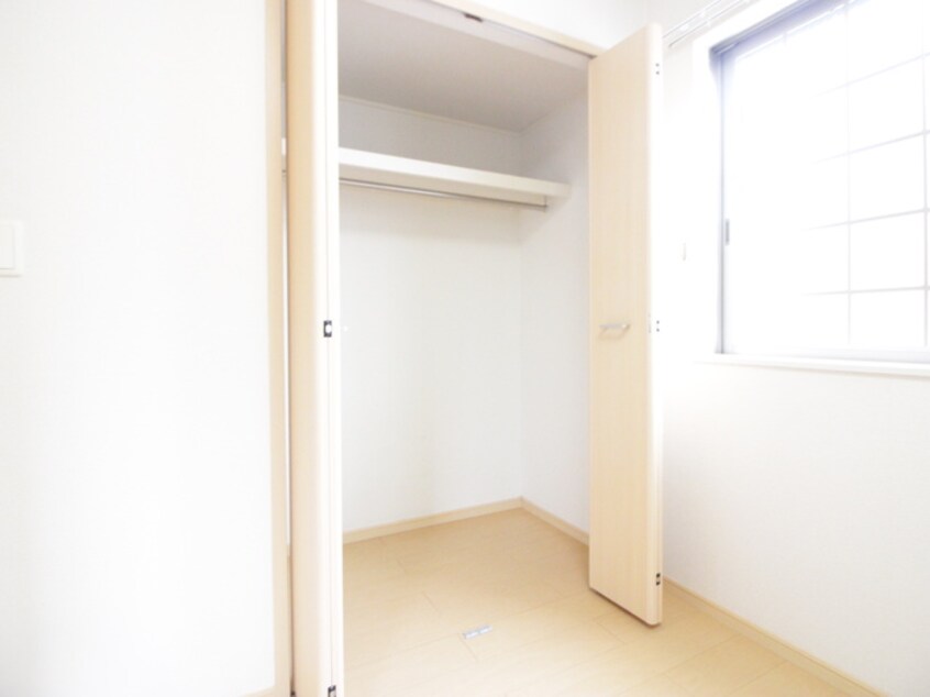 収納 メゾン・ファミーユⅡ