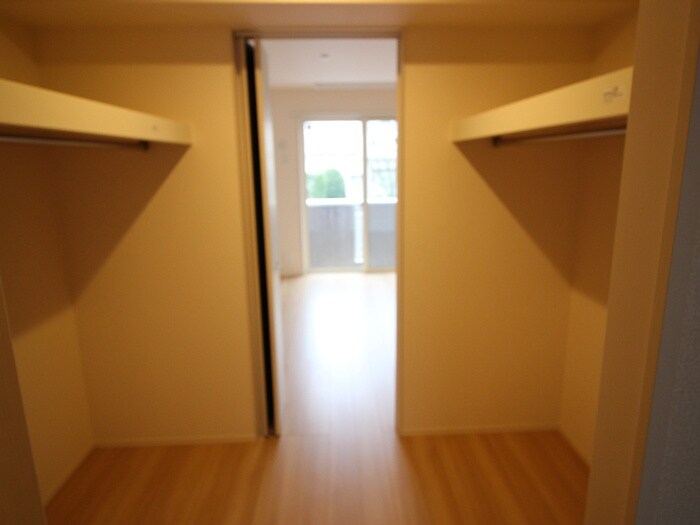 収納 カーサ高善B棟