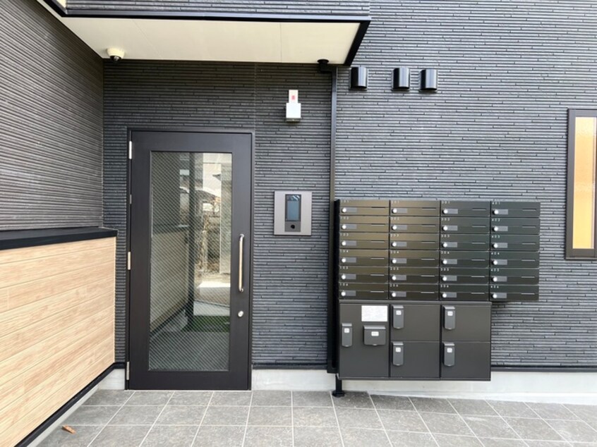 エントランス部分 St.Residence南津の辺