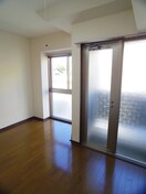 居室 マ－スリヴィエ－ル