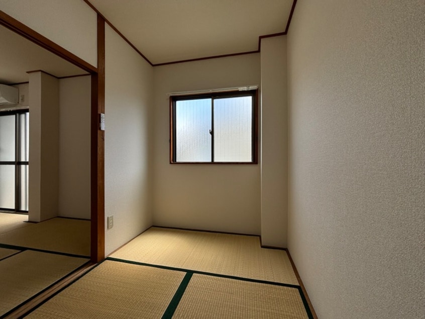 居室 ハイツ桂南