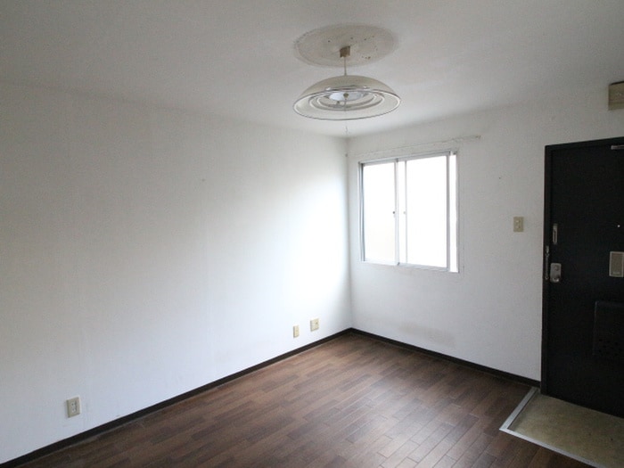 居室 グリムハウス