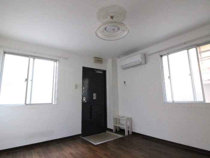 内観写真 グリムハウス