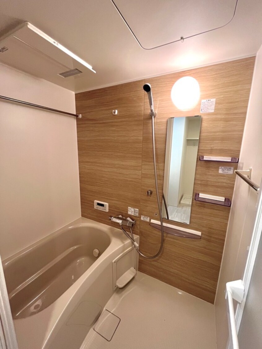バス／シャワールーム等 シーズンフラッツ新町
