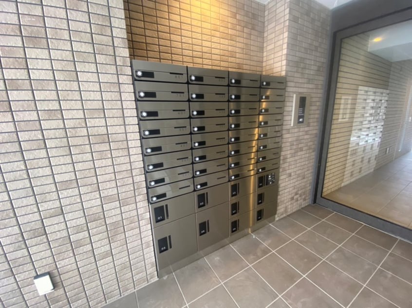 エントランス部分 千葉・岸辺