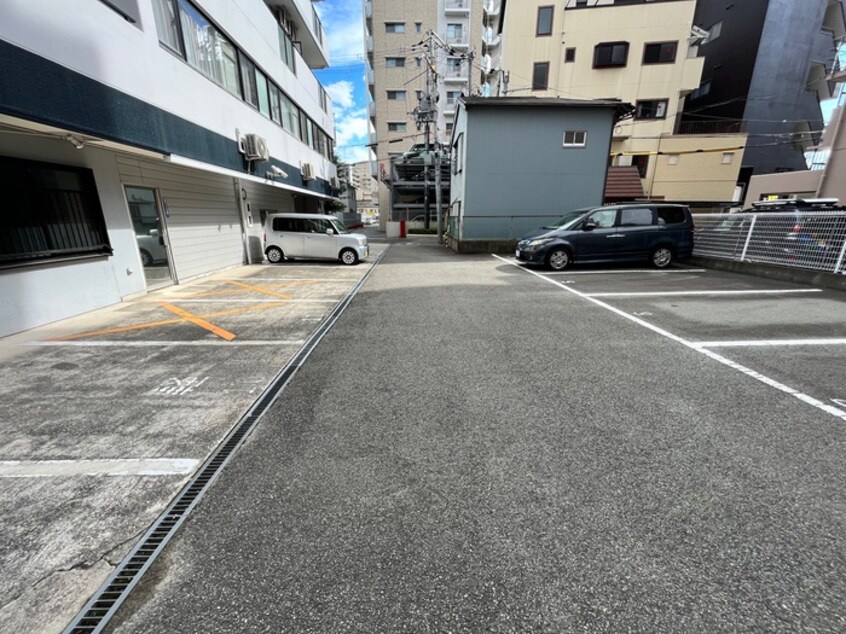 駐車場 キャピタルハウス栄町