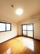 居室 メッセ－ジ大工大前