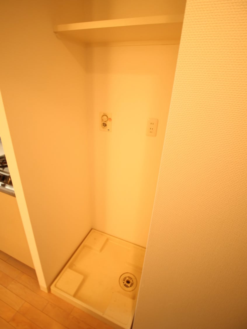 洗濯機置場 グランカーサ梅田北