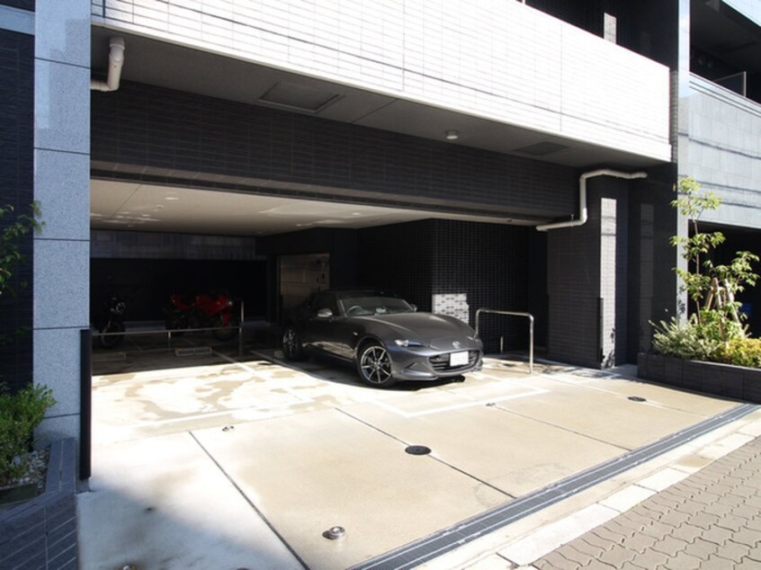 駐車場 メインステージ新大阪(608)
