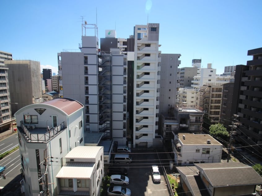 室内からの展望 メインステージ新大阪(608)