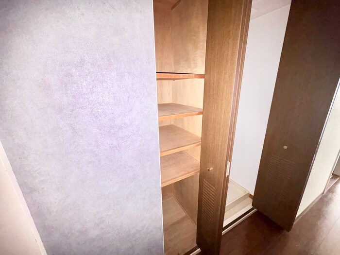 靴箱 ウエストビラITO