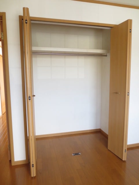 収納 グレ－スコ－ト