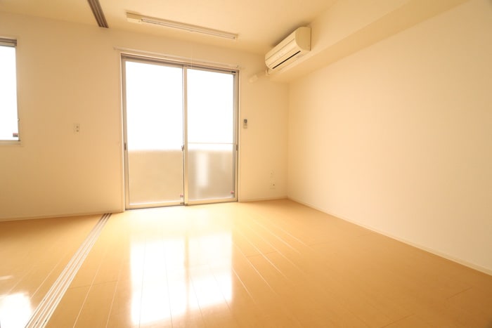 居室 コ－ト・アッキ－ノ