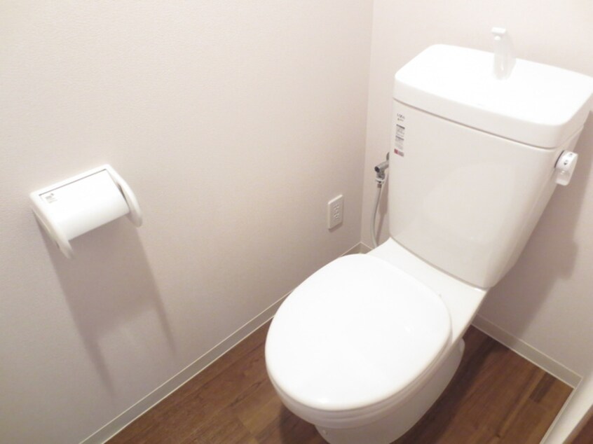 トイレ リアライズ新甲陽１