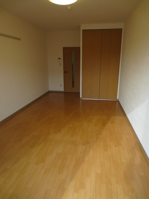 居室 シェルグラン京田辺