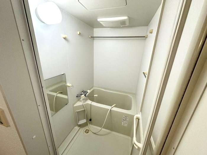 バス／シャワールーム等 ブレ－ブエムズ