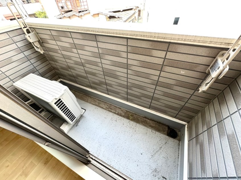 ベランダ・バルコニー ブレ－ブエムズ