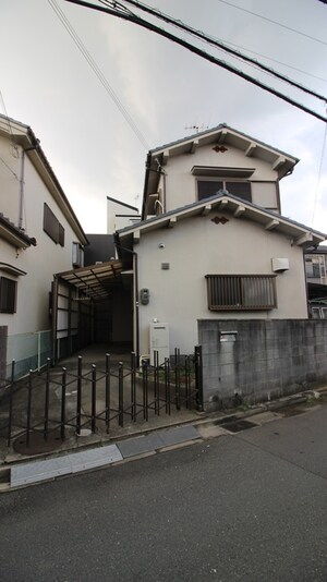 大塚町1丁目貸家