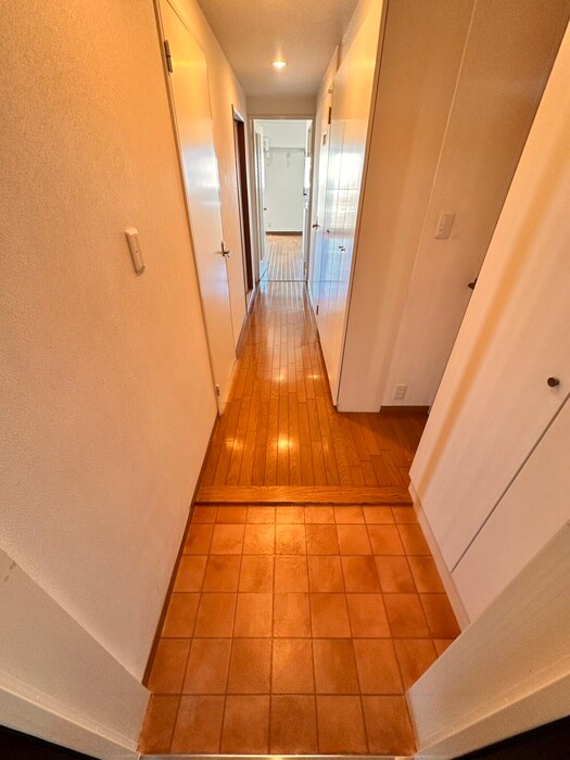 玄関 ルピナス泉大津