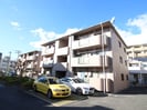 サンバレイ緑地Ｂ棟の外観