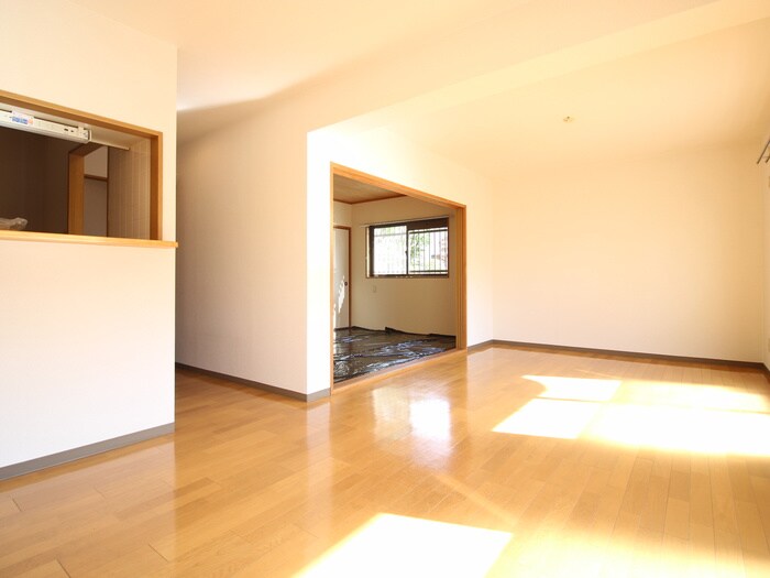 居室 サンバレイ緑地Ｂ棟