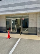 エントランス部分 シャトー中島