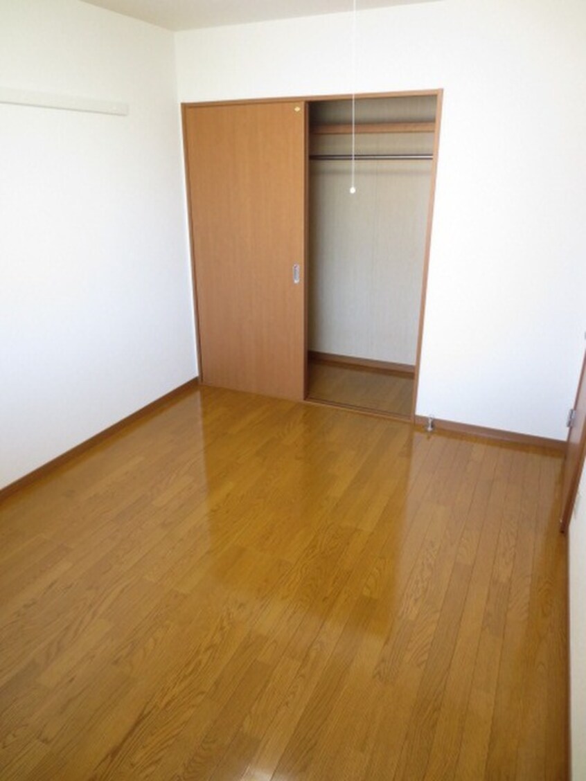 居室 メゾンソレイユ