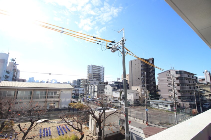 室内からの展望 ｴｽﾃﾑｺｰﾄ新大阪XIVｱｲｼｰ(504)