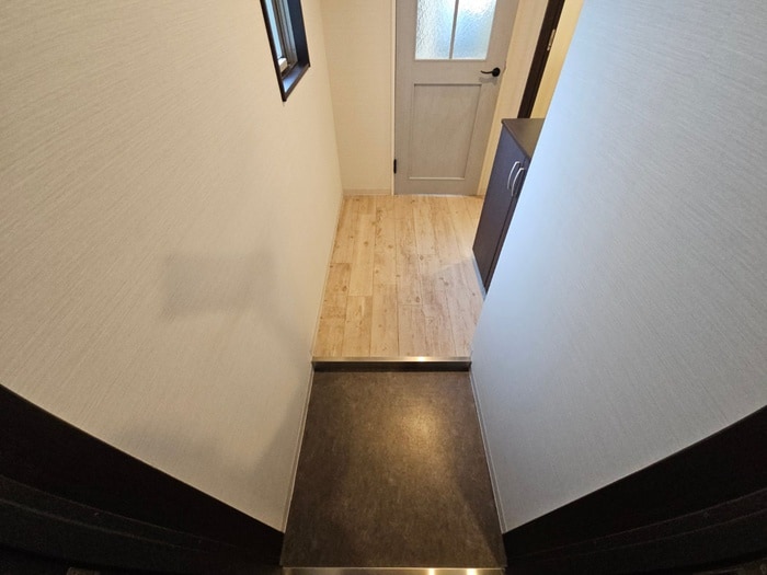 玄関 アム－ルみのりⅤ