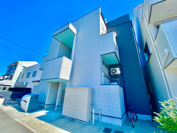 外観写真 コンフォール大阪