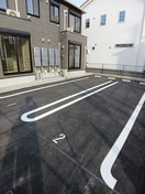 駐車場 プレシャスコートⅡ