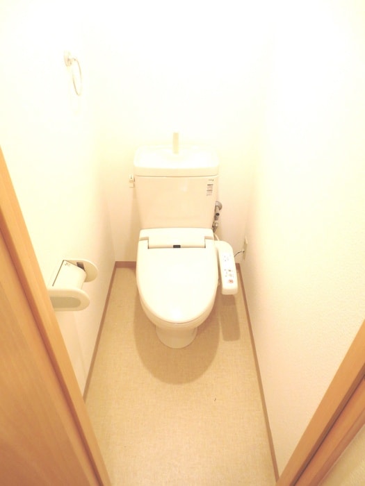 トイレ コリ－ナ宇多野