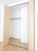 収納 コリ－ナ宇多野