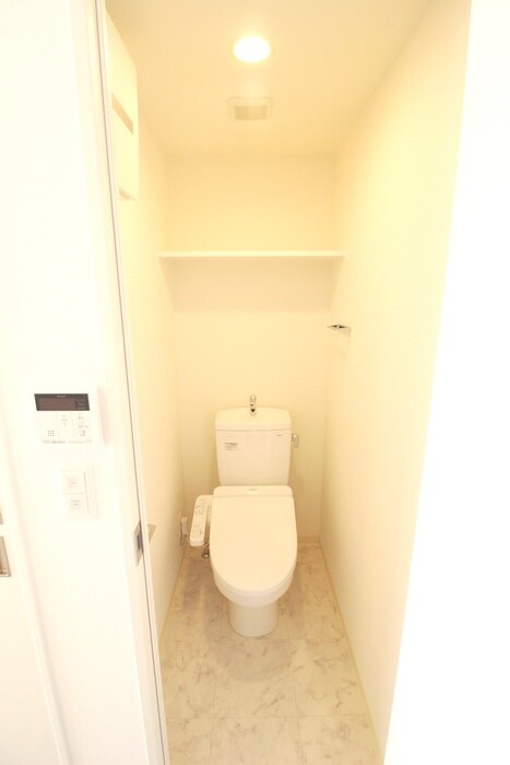 トイレ ｴｽﾃﾑｺｰﾄ新大阪XIVｱｲｼｰ(1104)