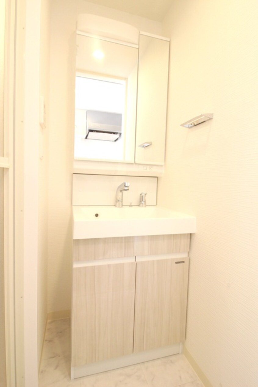 洗面 ｴｽﾃﾑｺｰﾄ新大阪XIVｱｲｼｰ(1104)