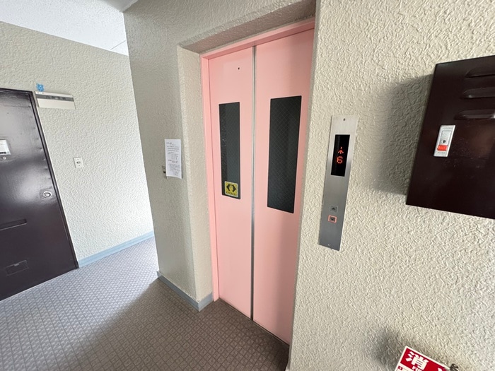 建物設備 ロイヤル花隈（4-B）