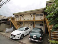 西田ハイツ東棟