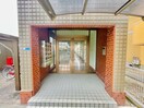エントランス部分 Ｆマンション