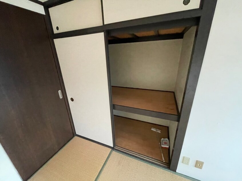 収納 ハイツ南田辺(406)