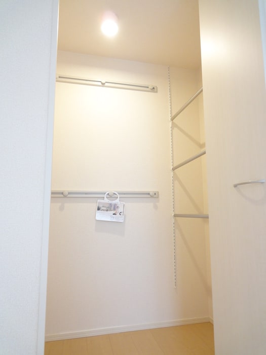 収納 コスモパレスⅡ