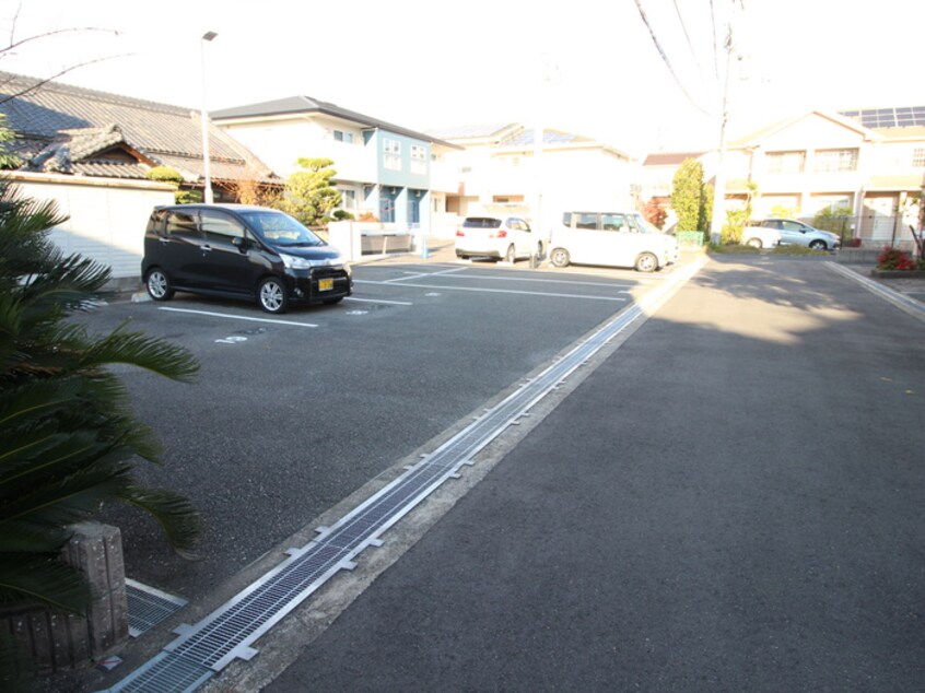 駐車場 プロニティ－ヴィラＢ棟