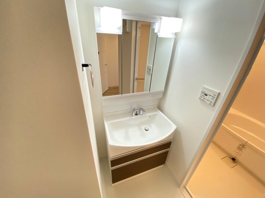 洗面 グランジェリサーチパークEAST