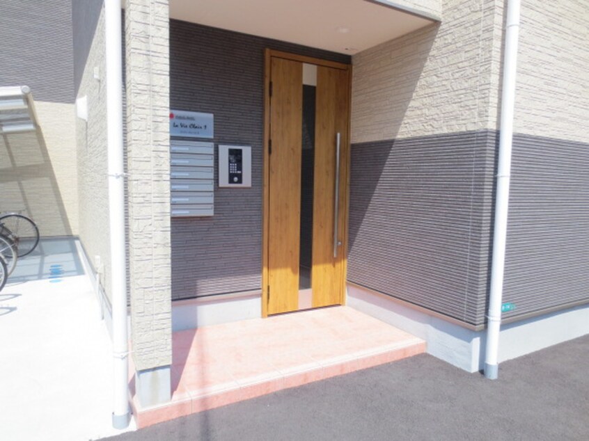 エントランス部分 ラ・ヴィクレールⅠ