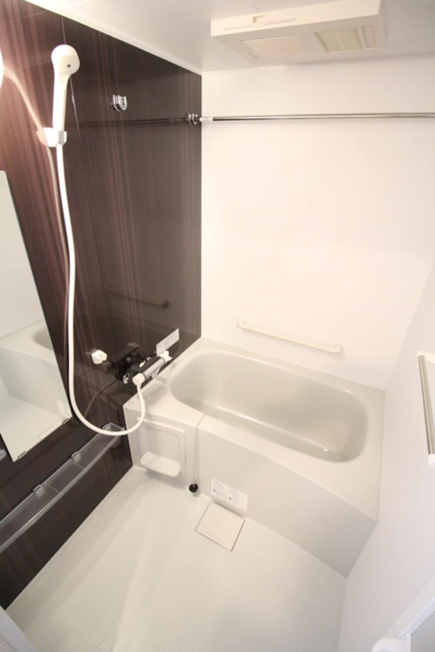 バス／シャワールーム等 クローバーメゾン江坂公園