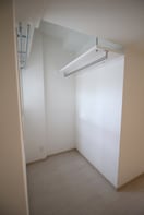 収納 クローバーメゾン江坂公園