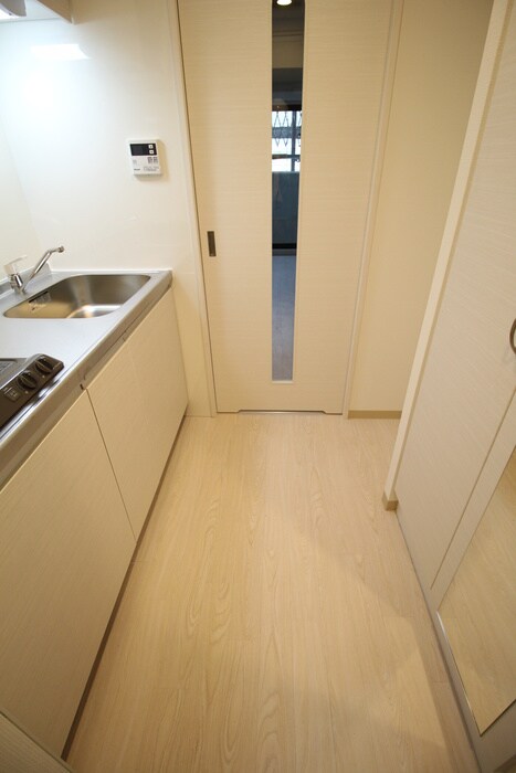 廊下 クローバーメゾン江坂公園